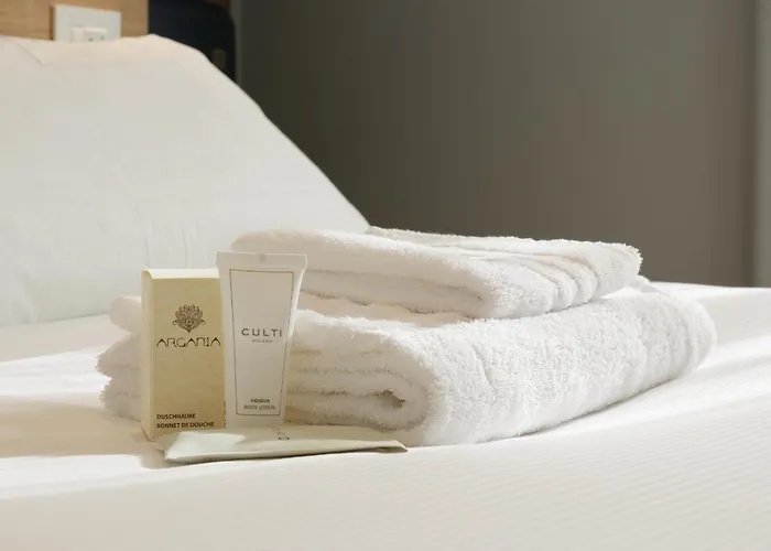 Hotel Homa 22 Marzo